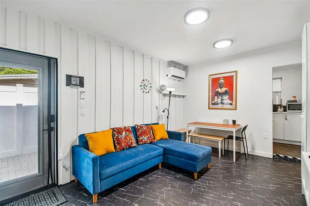 1 bed, 1.0 bath, 650 sqft, $1,750 — Photo 3