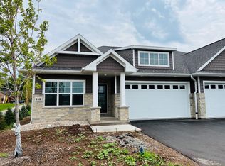 459 Papermill Cir UNIT 26, Kimberly, WI 54136