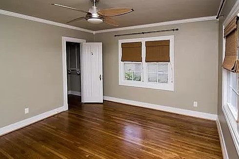 5th image of 1531 S Gary Ave