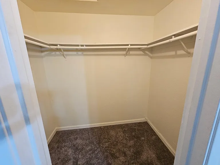1048 Jean Ave — Photo 19
