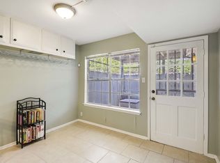 6718 Callaghan Rd APT 104, San Antonio, TX 78229