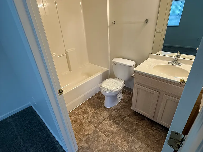 Rosewood Riverside — Photo 16