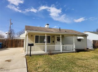 4128 Riverview Ln, Lorain, OH 44055