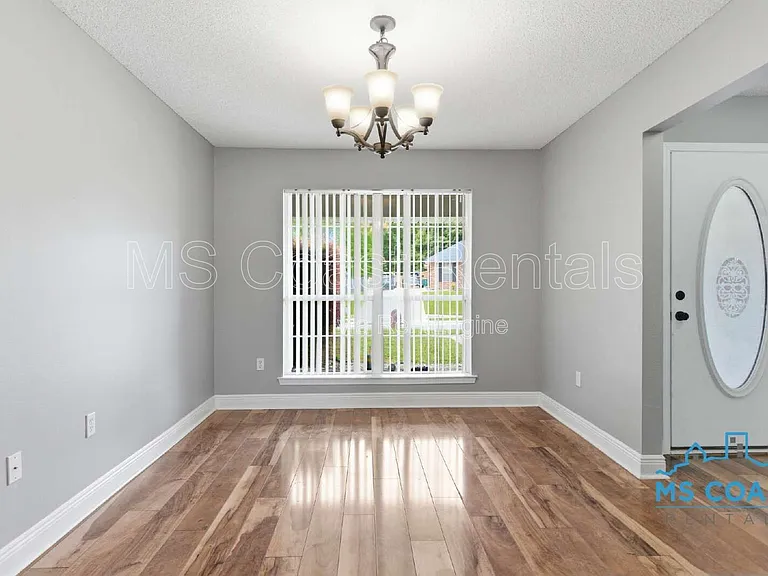 14961 Greenwell Cir — Photo 10