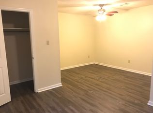 87B Johnny Mercer Blvd, Savannah, GA 31410