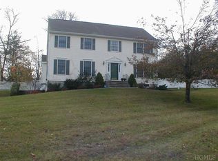 3401 Wildwood St, Yorktown Heights, NY 10598