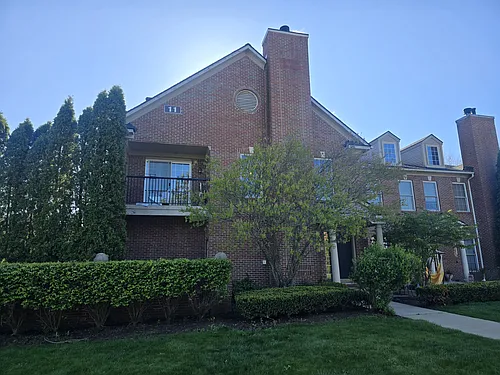 5675 Hampshire Ln Photo 1