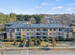 48 Bigelow Ave #13, Watertown, MA 02472