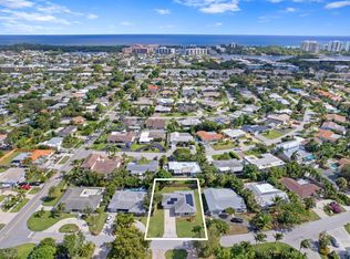 2750 NE 25th Ter, Boca Raton, FL 33431