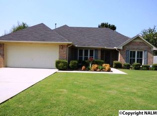 1707 Lake Pointe Dr SW, Decatur, AL 35603