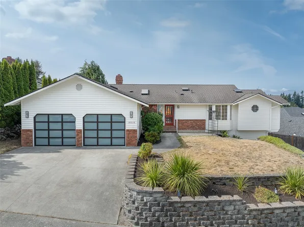 18316 68th Avenue W, Lynnwood, WA 98037
