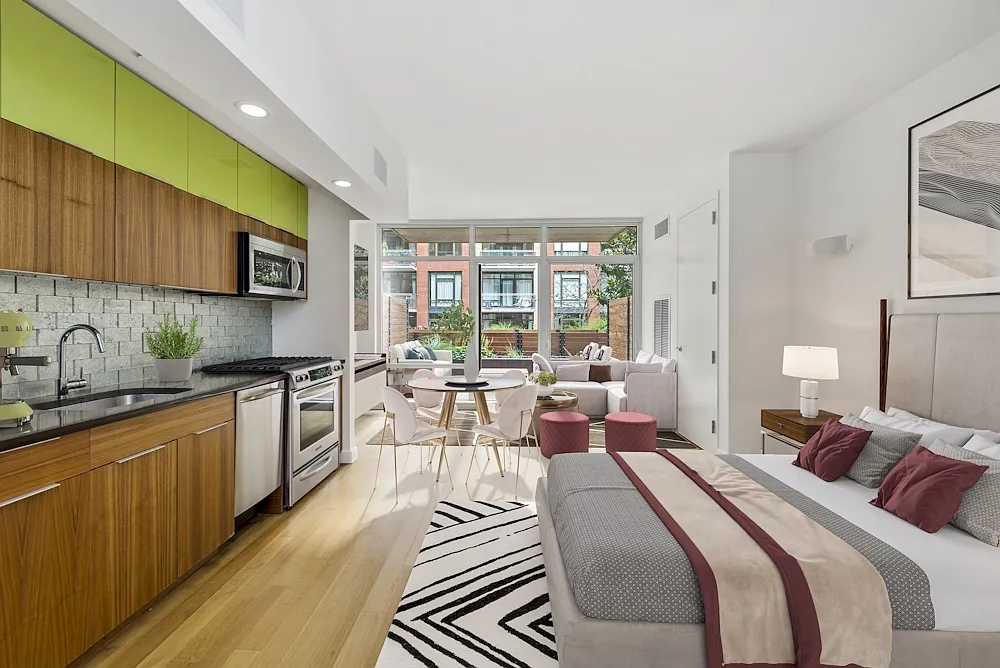101 Bedford Avenue — Photo 3
