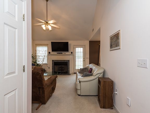Entry way