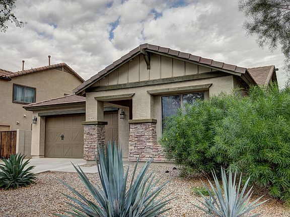 4th image of 14192 W Larkspur Dr