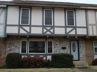 322 Westview Ter, Arlington, TX 76013