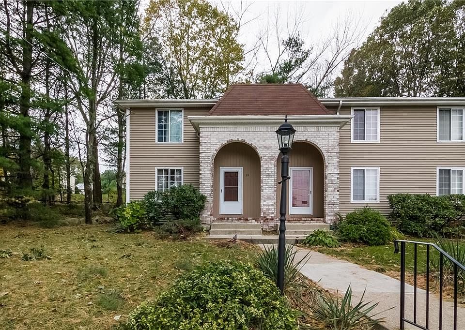 1st image of 35 Marigold Cir