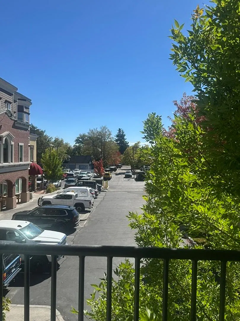 N Curry Ave — Photo 4