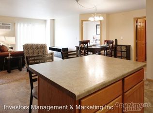 2220 35th St NW APT 208, Minot, ND 58703