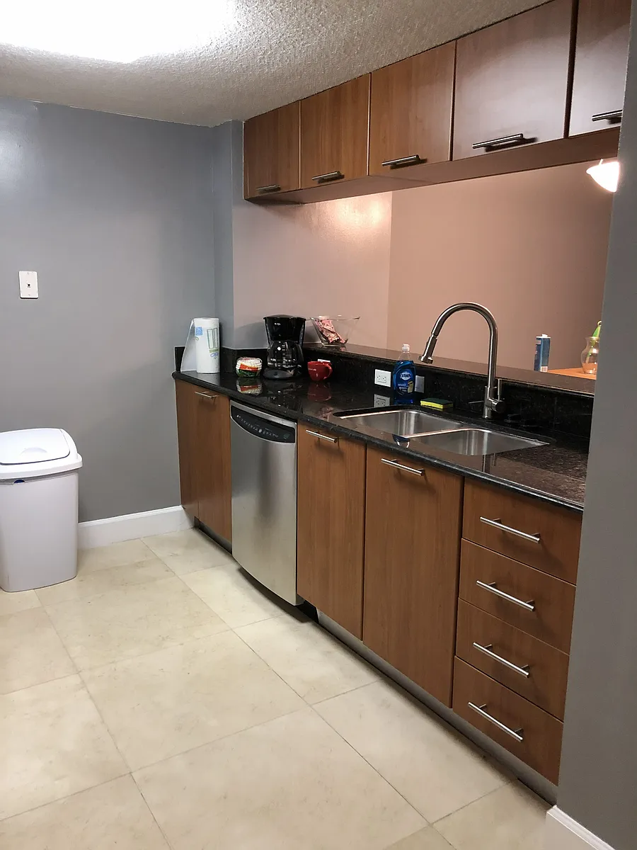 Building Photo - 1800 N Bayshore Dr #1408