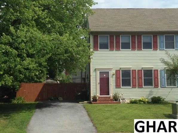 11 Beech Ln, Elizabethtown, PA 17022
