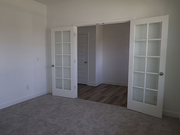 4th image of 1819 Vista Ridge Dr