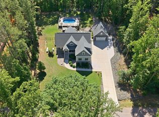 142 Mohawk Dr, Louisburg, NC 27549