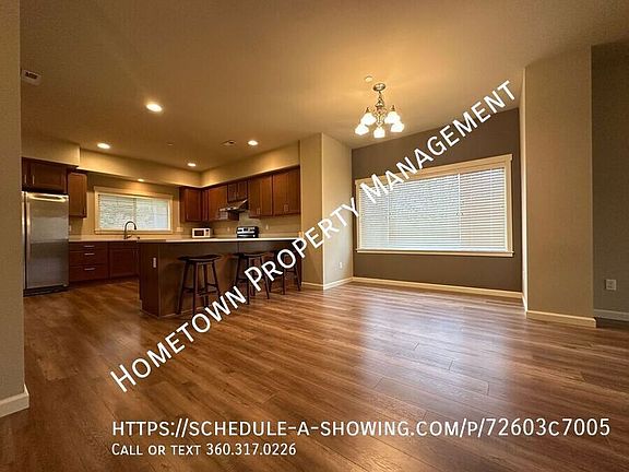 4th image of 4421 Briggs Dr SE