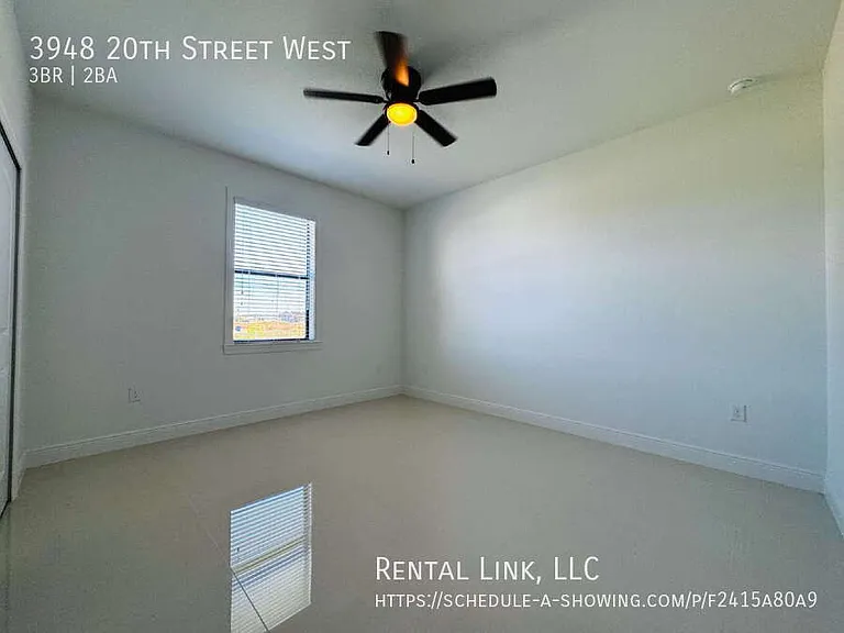 3948 20th St W — Photo 14