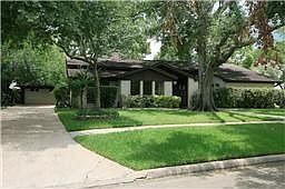 1st image of 4107 Plumtree Ln
