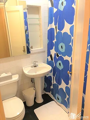 Rented by Maison International | media 33