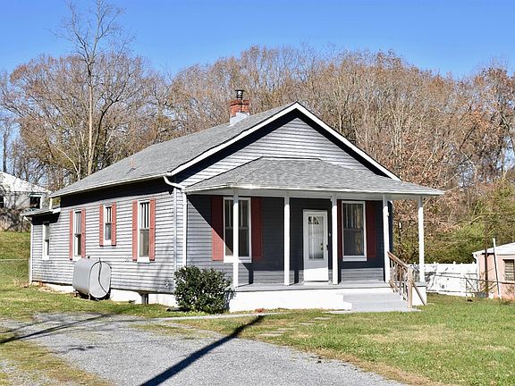 2nd image of 158 Dellwood Dr
