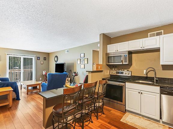 4th image of 2781 Blackforest Dr APT D