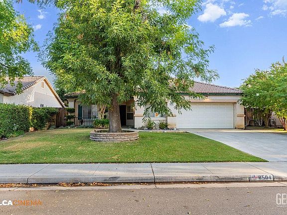 2nd image of 8504 Lighthouse Dr
