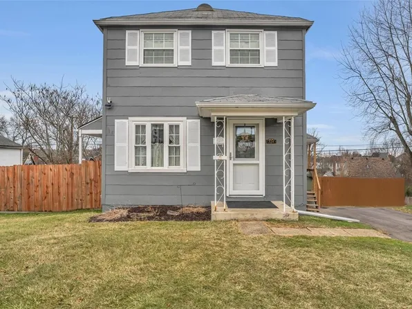 524 Constitution Cir, Clairton, PA 15025