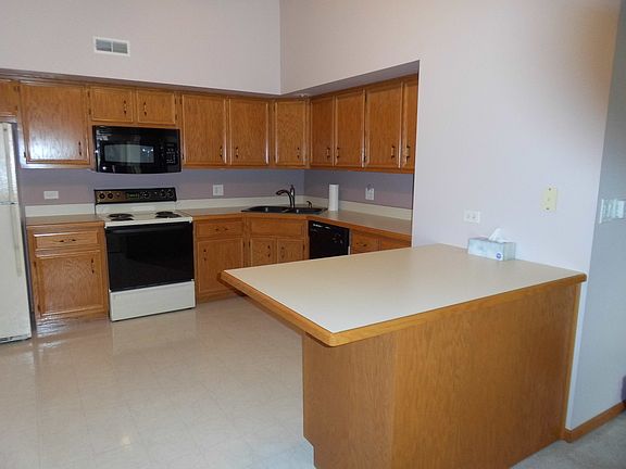 4th image of 1331 Mesa Dr #1331