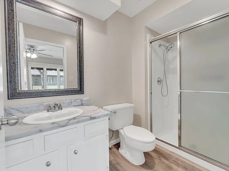 3700 E Cherry St — Photo 17