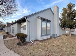 12201 W 79th Ter, Lenexa, KS 66215