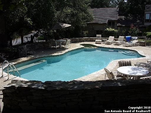 5th image of 11807 SUNBURST ST #404D