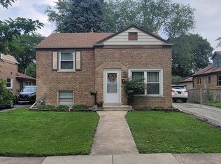 2809 Elm St, River Grove, IL 60171