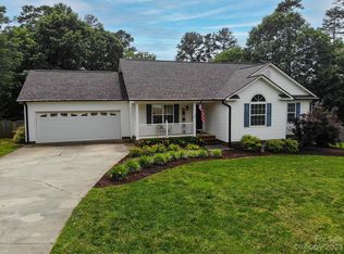 1011 Walter Dr, Lincolnton, NC 28092