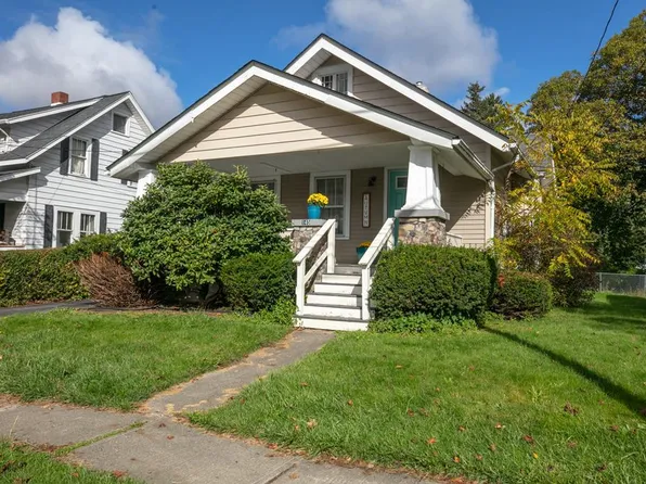 145 Onondaga St, Corning, NY 14830
