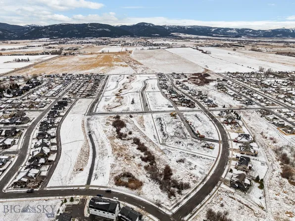 B3l4 Last Loop Dr, Bozeman, MT 59718