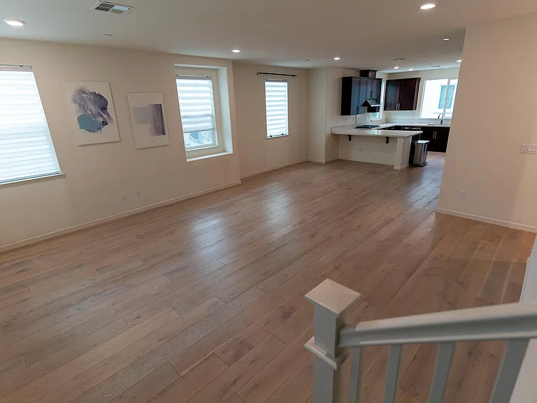 1022 Giacomo Ln — Photo 4