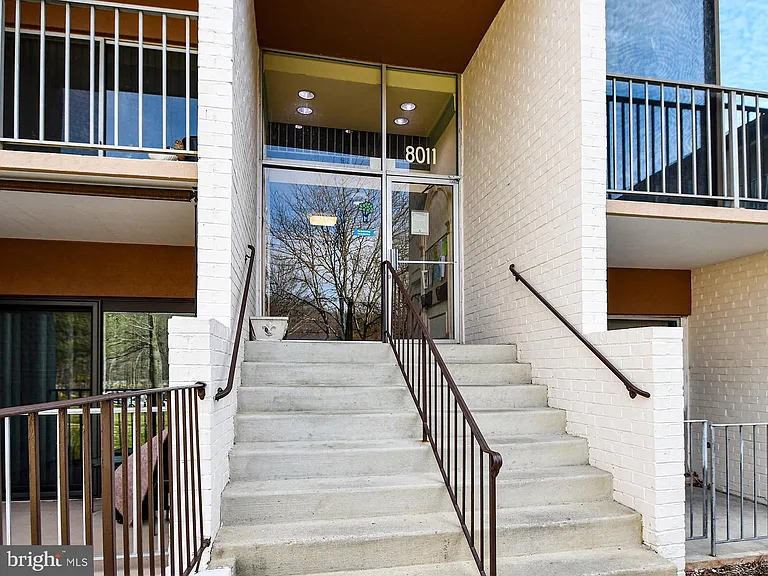 8011 Mandan Rd #303 — Photo 3