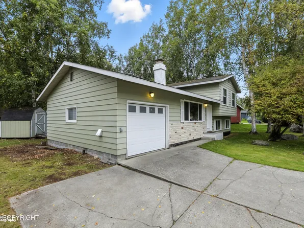 2319 Success Dr, Anchorage, AK 99504