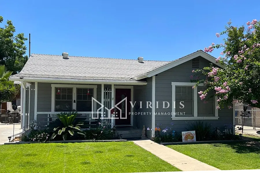 Building Photo - 411 Highland Dr
