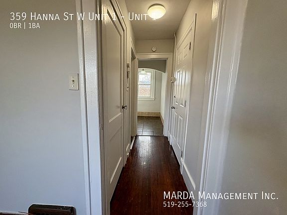 4th image of 359 Hanna St W Unit 1