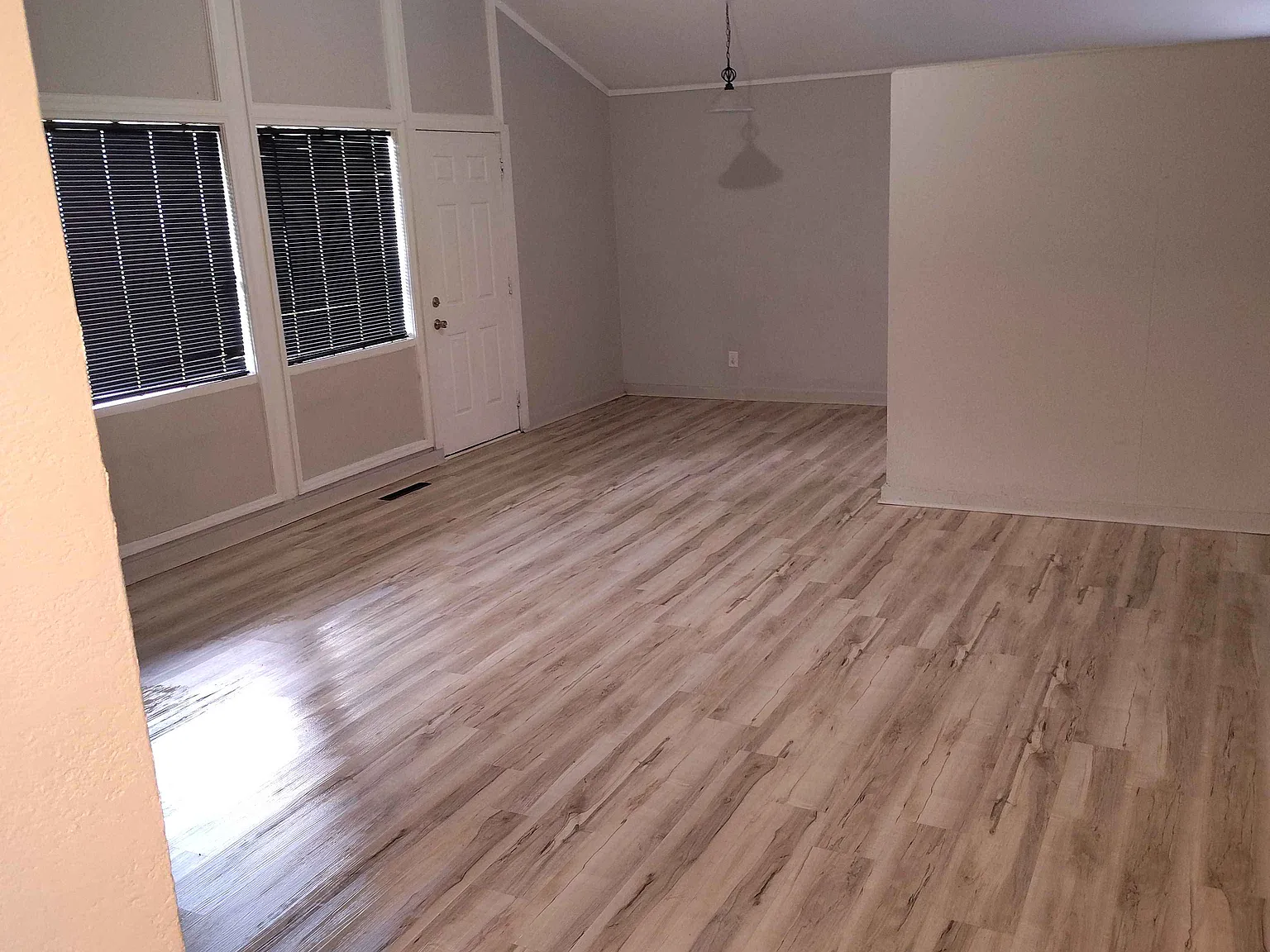 4 bed, 1430 sqft, $1,250 — Photo 4