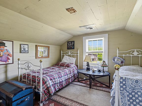 68th image of 1319 Licklog Hollow Rd