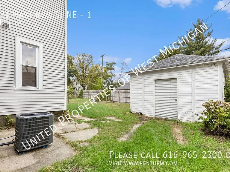 121 Hastings St NE #1 — Photo 17